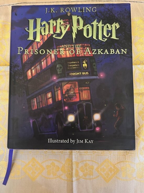 Harry Potter and the Prisoner of Azkaban Illustrated First Edition Hardcover - Picture 1 of 4